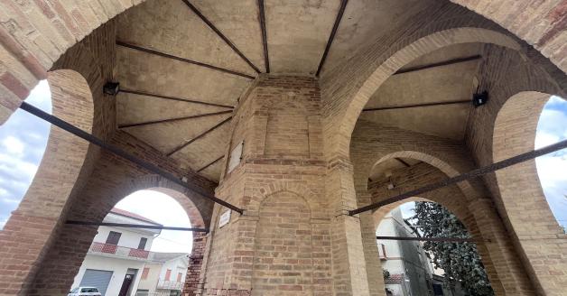 Fontana ottocentesca